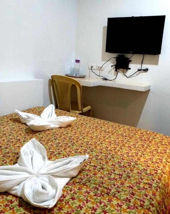 Sola Eleganza Apartelle Quezon City Zewnętrze zdjęcie