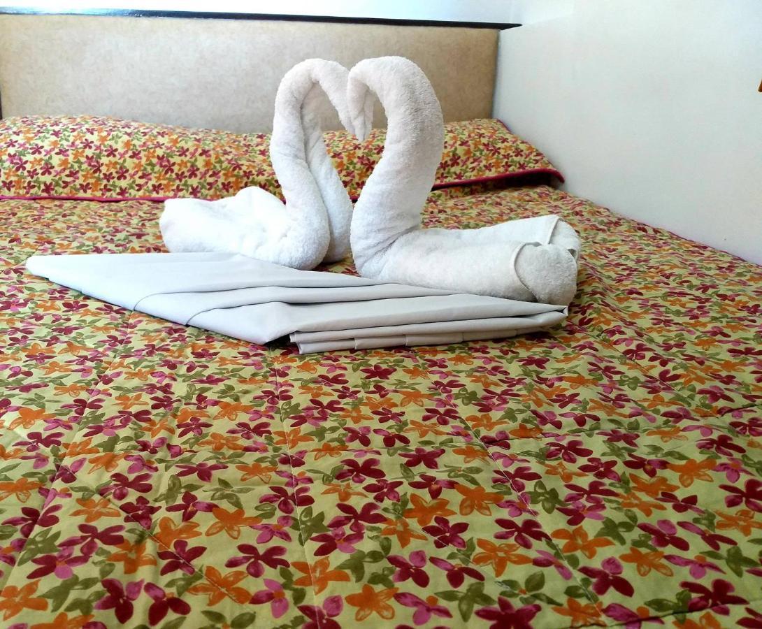 Sola Eleganza Apartelle Quezon City Zewnętrze zdjęcie