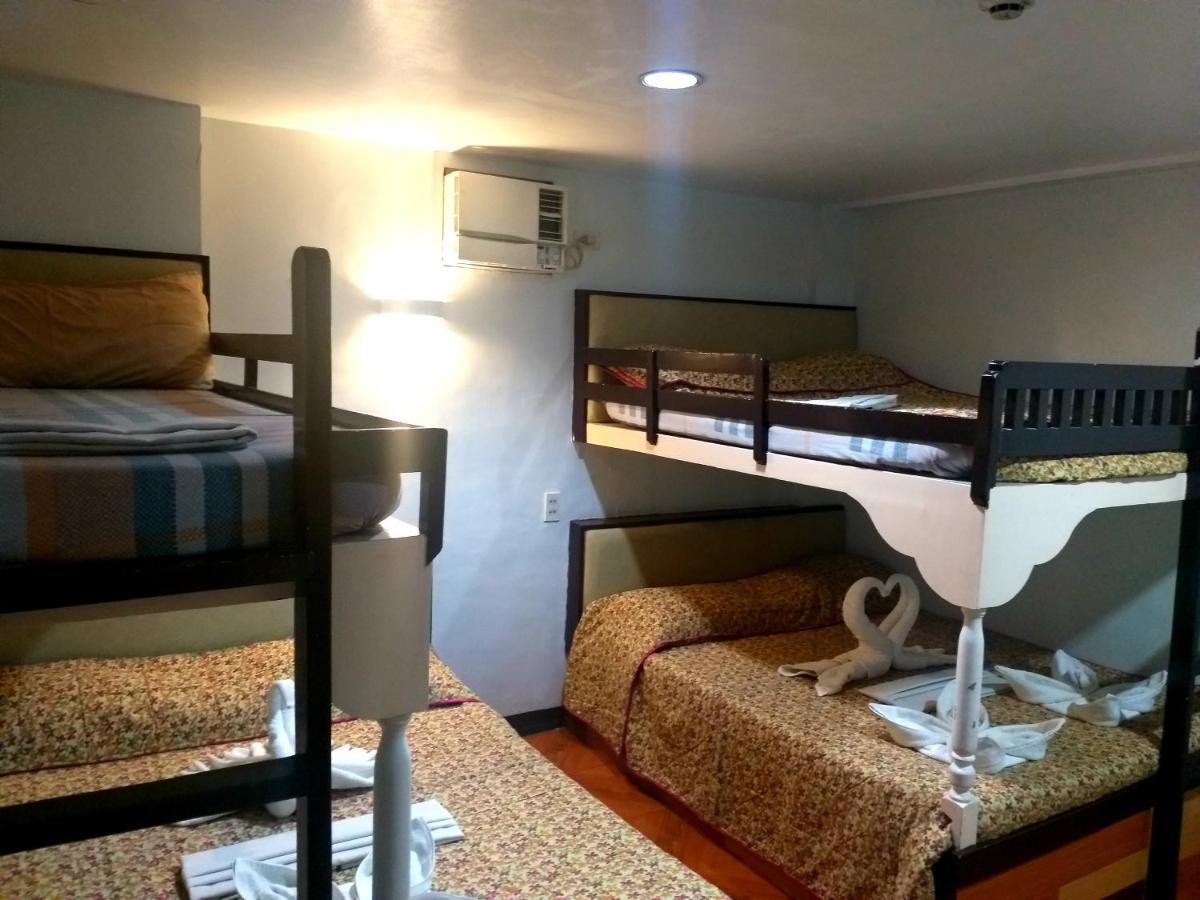 Sola Eleganza Apartelle Quezon City Zewnętrze zdjęcie